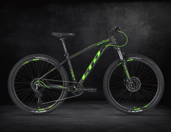 Rocco-780-Black-Green-